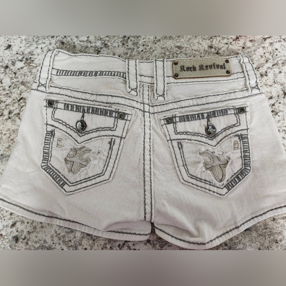 Rock Revival White Shorts Black Stitching 27
